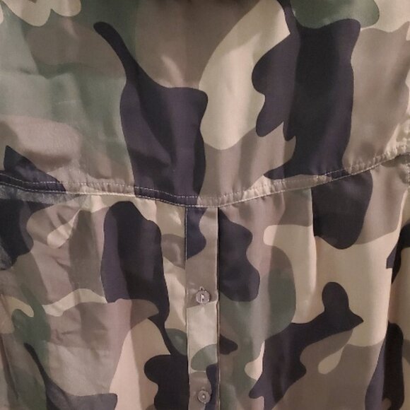 Camo Mesh Button-Up 🪖💅 - Picture 4 of 5